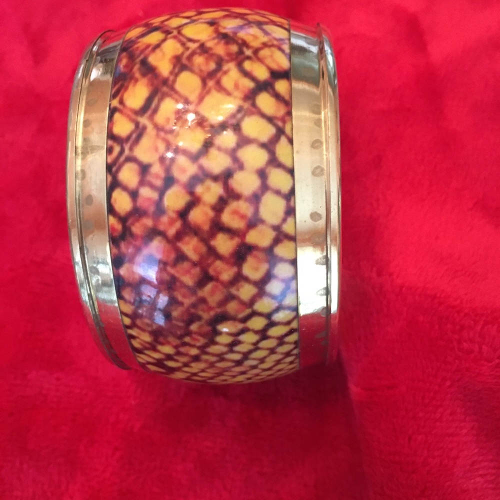 Bangle bracelet - Picture 2 of 2
